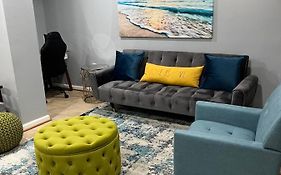Chic Downtown In-Law Suite